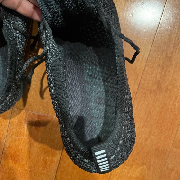 Nike Flyknit Racer running shoes, Triple Black US Men’s 7 Women’s 8.5 - Picture 7 of 10